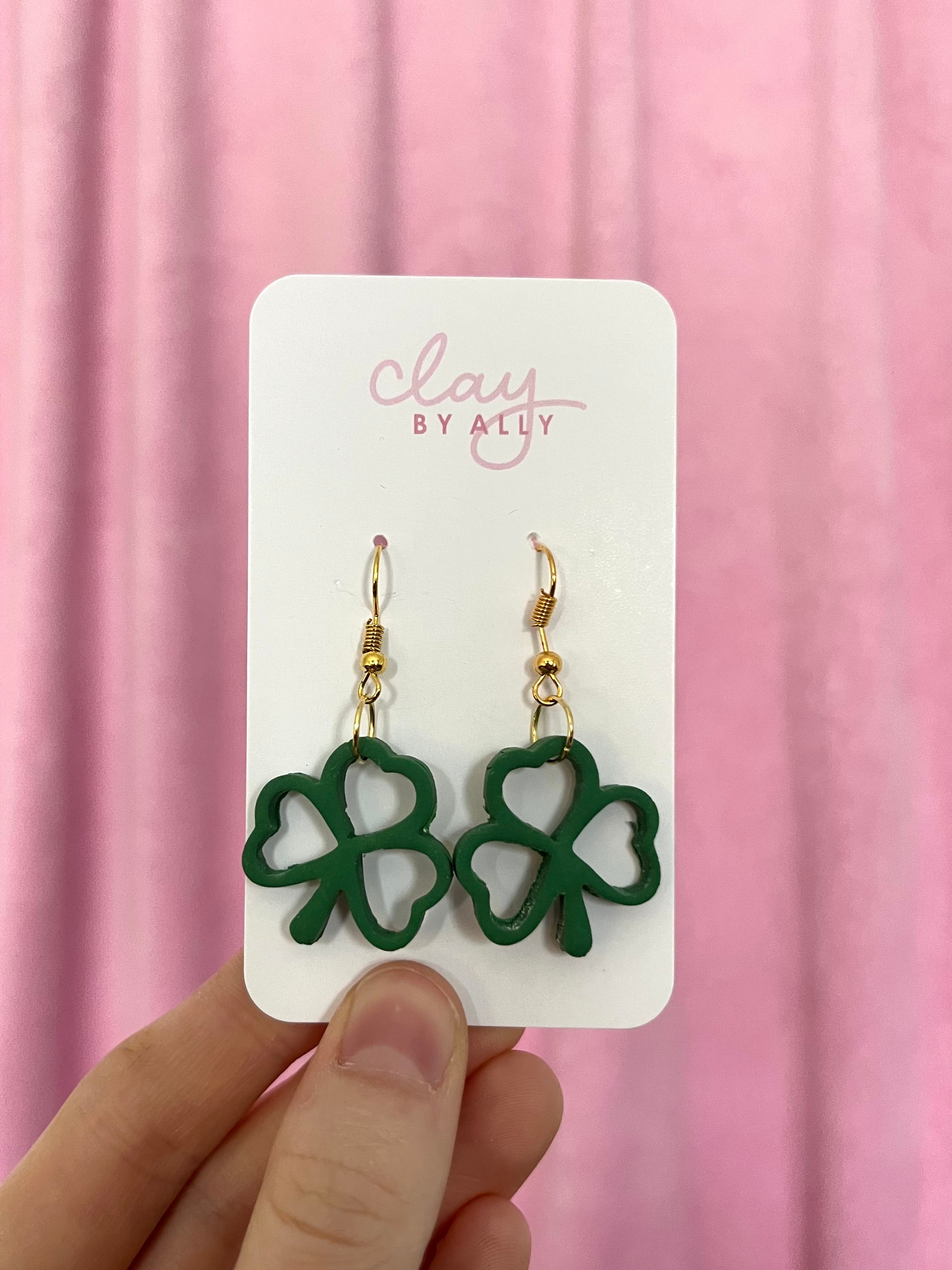 Hollow shamrocks